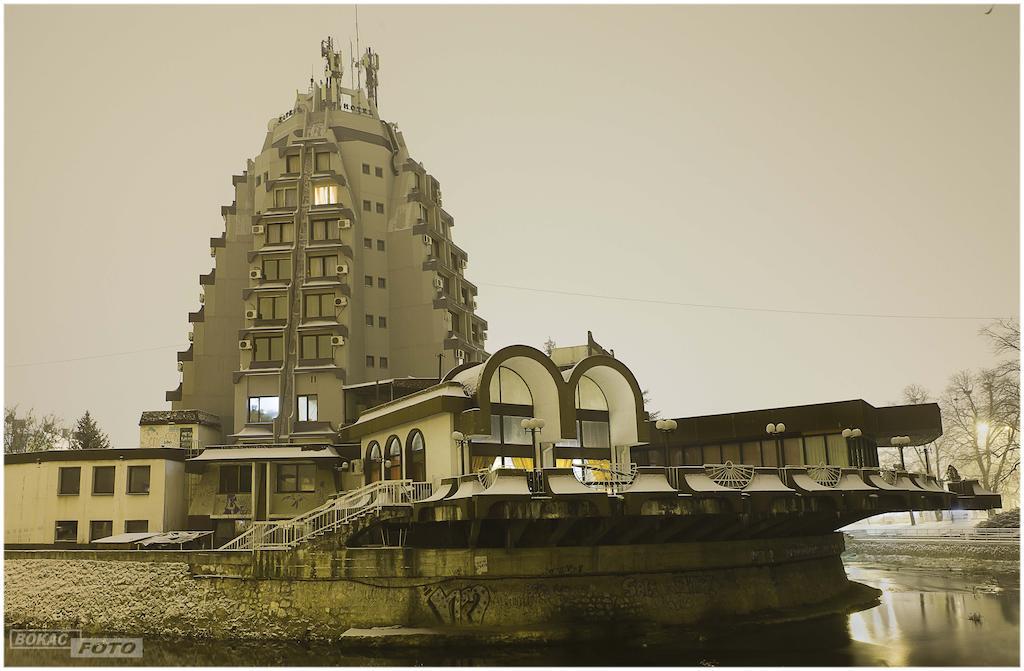 Hotel Petrus Paracin Exterior photo