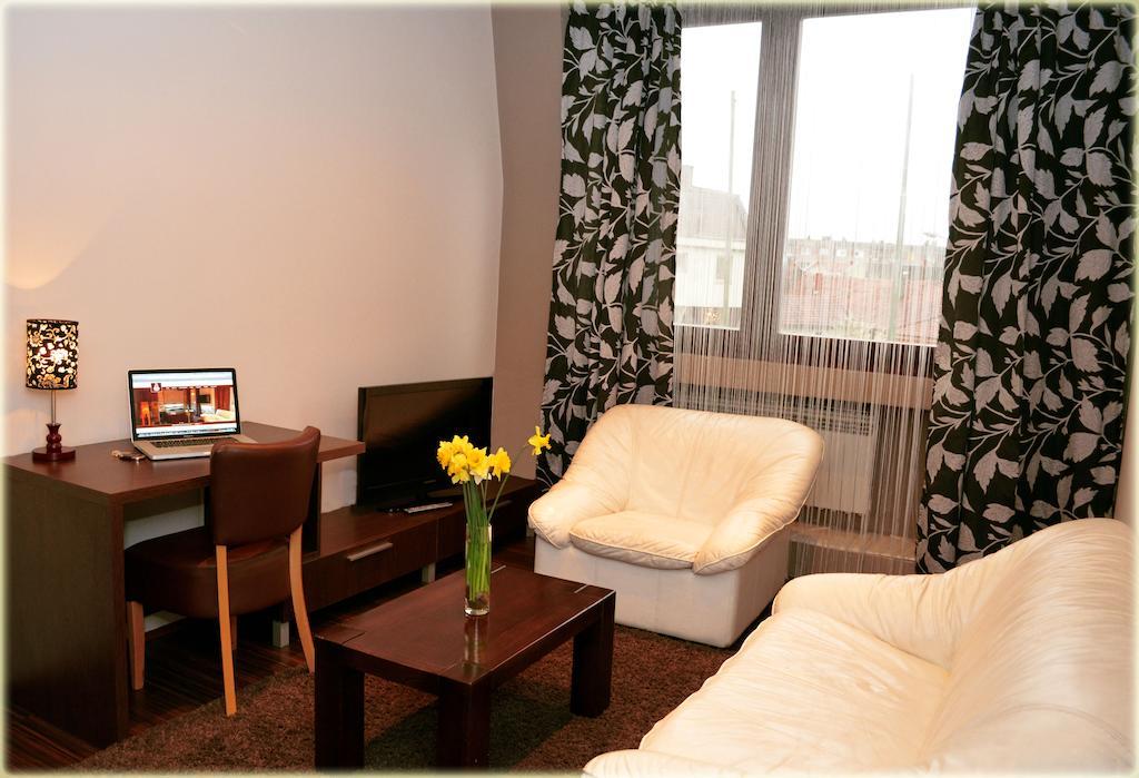 Hotel Petrus Paracin Room photo
