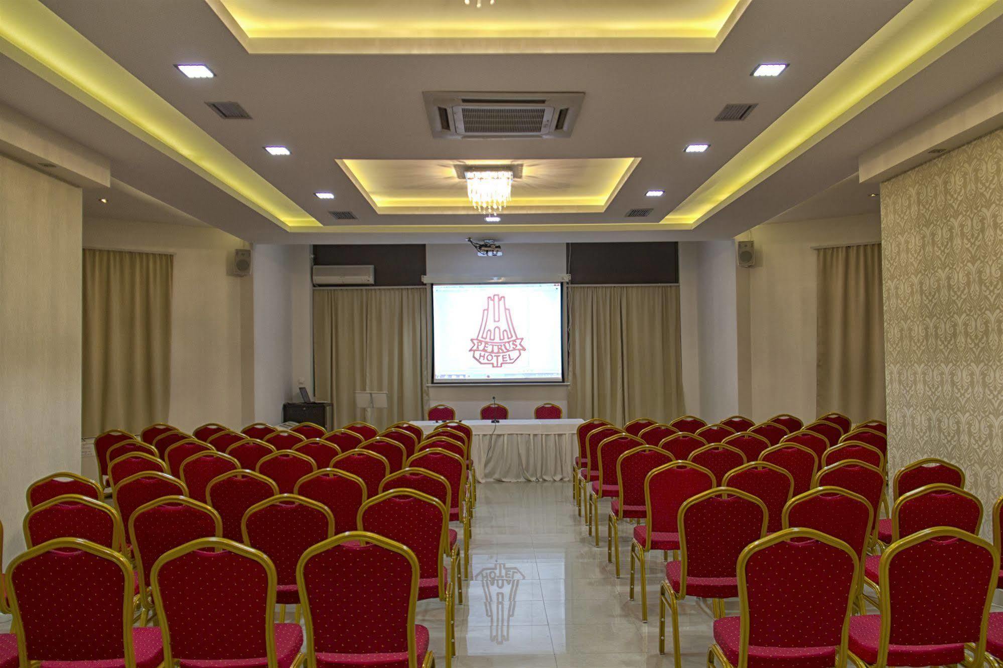 Hotel Petrus Paracin Exterior photo
